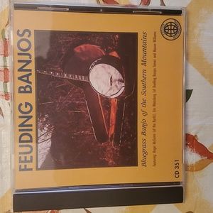 2/$8 🪕cFeuding Banjos Bluegrass of the Southern Mountains 🎶